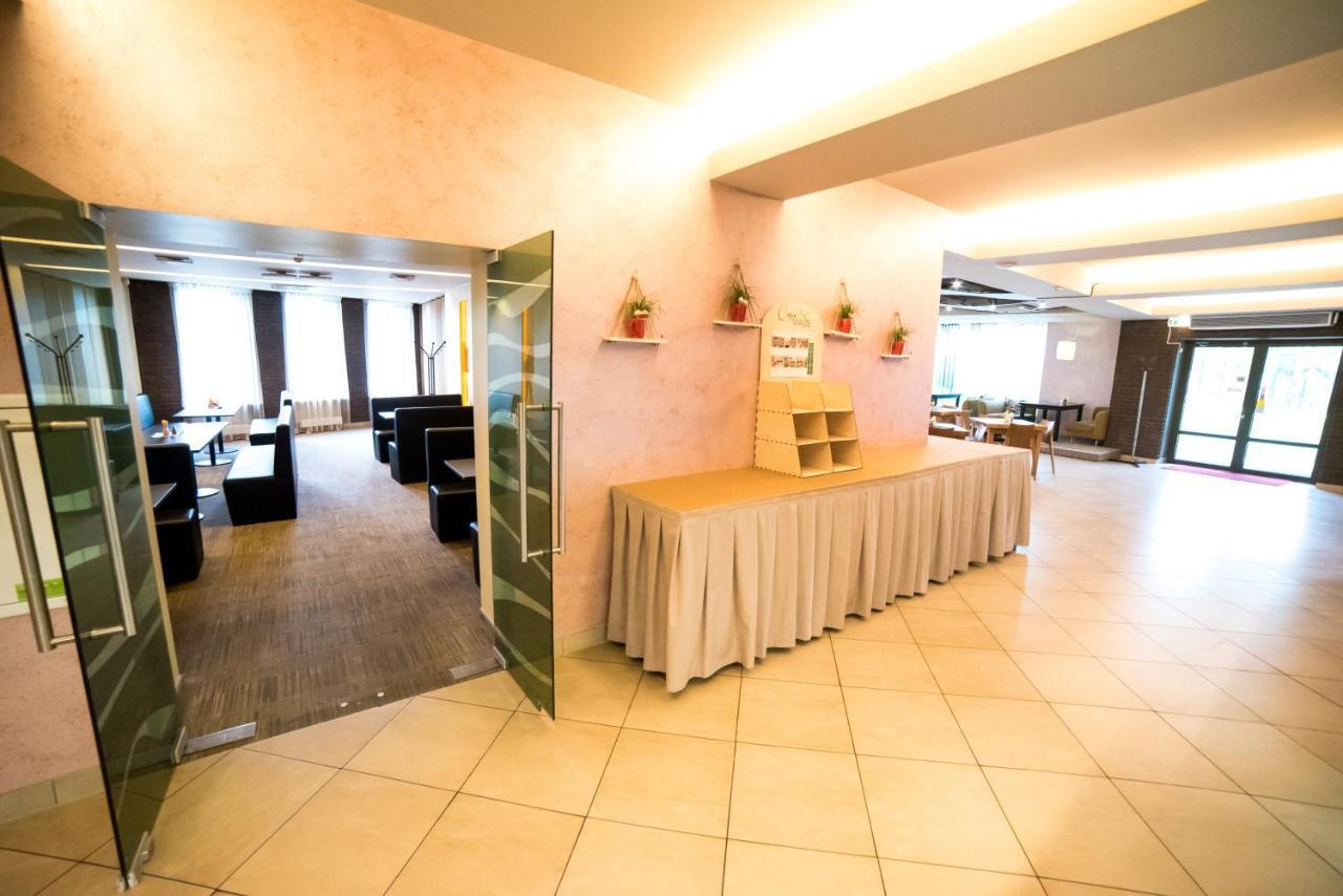 提格拉酒店 Priekuļi 外观 照片